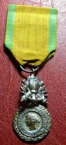 FRANCO PRUSSIEN 1870 VALEUR ET DISCIPLINE Argent Rare médaille du 1er type à ide - Imagen 1 de 4