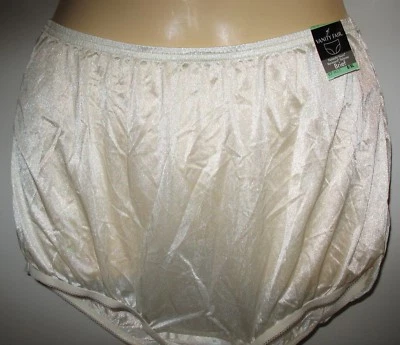 VANITY FAIR - 8 XL NUEVO PERFECTAMENTE TU ESTILO #15712 BRILLO - BRAGUITA DE NYLON  Foto 1 de 4