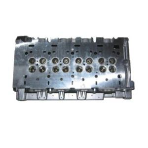 Zylinderkopf nackt für Nissan Opel Renault 2.2 2.5 4416483 / G9U - Picture 1 of 1