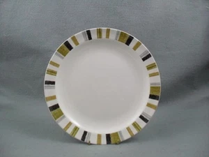 Midwinter Queensberry Dessert Plate - Picture 1 of 1
