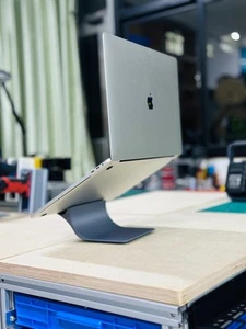 Macbook Pro Air Laptop Stand - Picture 1 of 4