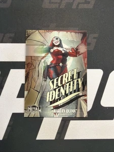 2025 Skybox Metal Universe Batman Secret Identity Harleen Quinzel/Harley Quinn - Bild 1 von 8