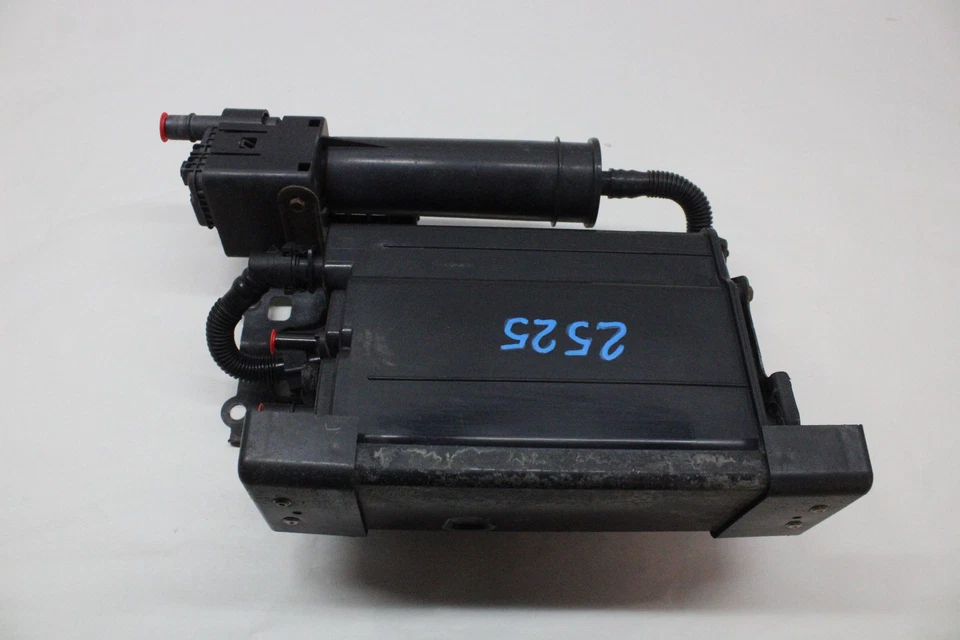 2014 TOYOTA PRIUS C FUEL VAPOR CHARCOAL CANISTER 77740-52120 OEM 2012-2019 - Image 1 of 4