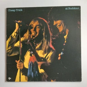 Cheap Trick – At Budokan (Vinyl LP, 1978) Epic Records - VG - Picture 1 of 5