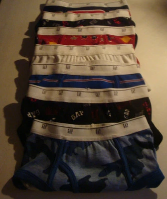 SCHOOL BOYS GAP CAMOUFLAGE, STRIPES, PLAIN, ROBOTS & GAP LOGO BRIEFS  SIZE 8   - Image 1 of 4