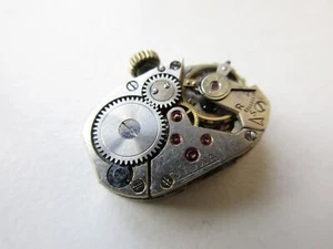 Unitas UT cal. 521 Swiss watch movement - running - Picture 1 of 3