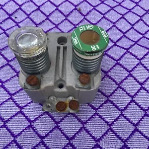 Vintage Ceramic SCREW-IN FUSE Box Block, 2 Poles Circuits - Picture 1 of 4