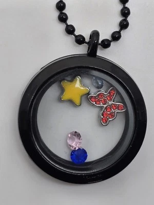 Collar Medallón Memoria Vidrio Dije Flotante Tono Negro Forma Redonda  Foto 1 de 4