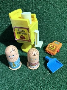 Vintage Kenner 1977 Play-Doh Fuzzy Pumper Barber Shop mit Stuhl, 2 Personen & anderen - Bild 1 von 10