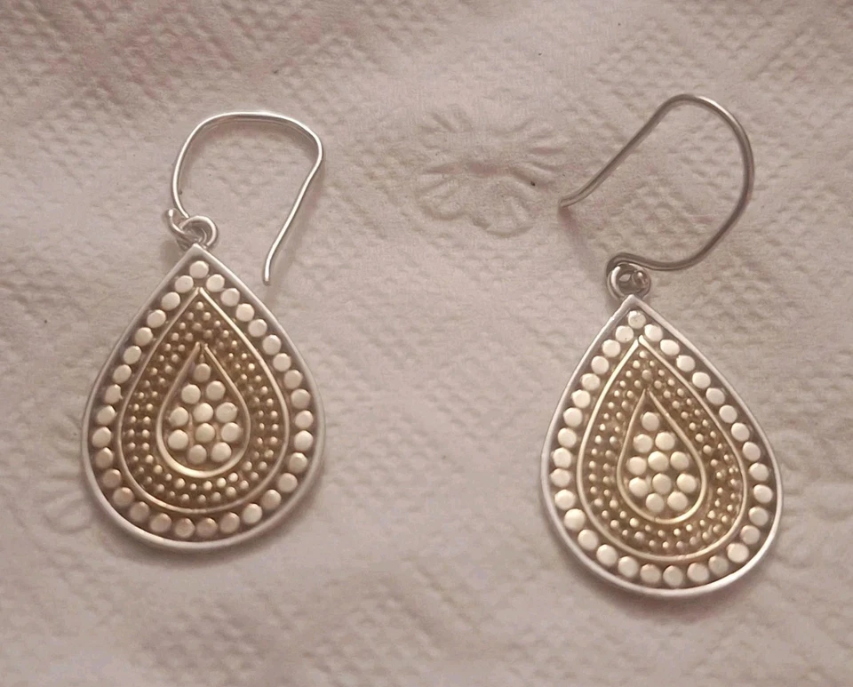 Lindos brincos de prata esterlina com lágrima Anna Beck assinados - Imagem 1 de 4