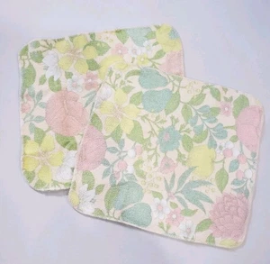 Vintage Clinique Floral Washcloth Facecloth Set Of 2 EUC 11" X 11.5" CottageCore - Picture 1 of 5