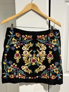 Umgee Womens L Mini Skirt Boho Embroidered Floral Black Lined Colorful Floral - Picture 1 of 8