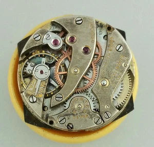 30s VINTAGE GRUEN DECO CALIBER 96 MANUAL WIND WRIST WATCH MOVEMENT – HIGH GRADE - Picture 1 of 2