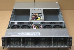 Double bloc d'alimentation serveur Fujitsu CX400 S2 24 baies 2,5 pouces SAS 4 - châssis uniquement - Photo 1/9