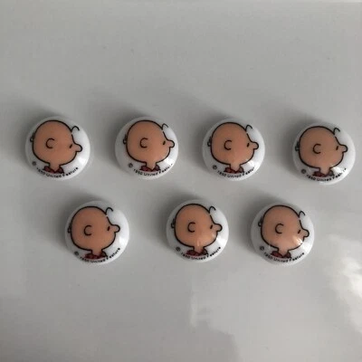 Vintage New Peanuts Charlie Brown Plastic Buttons Lot 7 Pc United Feature JHB - Image 1 of 4