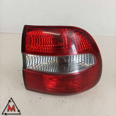 Fanale posteriore esterno destro per Volvo V40 Mk1 1995-2004 (87336) Foto 1 de 4