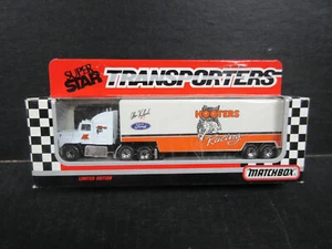 Matchbox Super Star Transporter Hooters Racing 1991 - Bild 1 von 1
