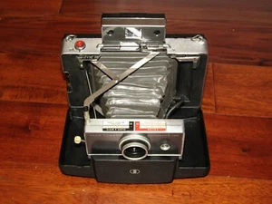 POLAROID AUTOMATIC 100 LAND CAMERA - Picture 1 of 5