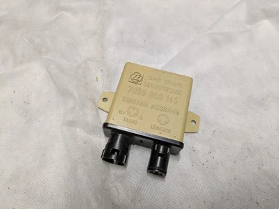 BMW 635CSi (E24) 1989 módulo de dirección servotrónica 7038 900 145 Foto 1 de 3