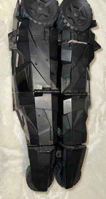 Batman El Caballero Oscuro 'Estaciones de Batalla' Batimóvil Transformador Juego M9577 Foto 1 de 4