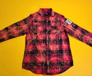 Angry Minnow Queen Of Hearts Flannel Shirt Mens Small Distressed Red Splatter - Picture 1 of 11
