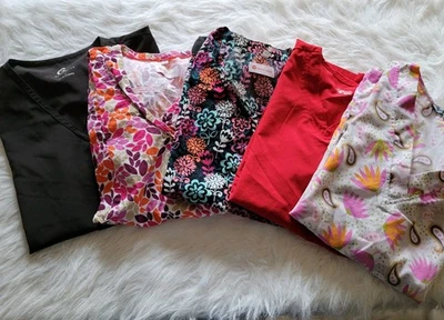 Lot of 5 Scrub Tops Printed Short Sleeve  Womens Medium Red Black Floral Pink - Image 1 of 4