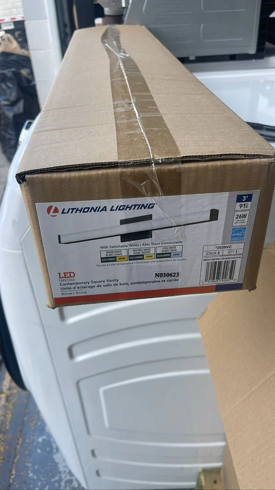 Luz de tocador cuadrada contemporánea Lithonia Lighting 3' LED bronce 26W Foto 1 de 1