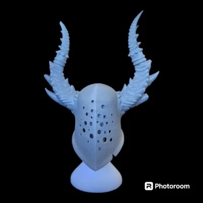 Casco de Cosplay Impreso en 3D Chaos Warrior Totalmente Usable Casco RAW Foto 1 de 4