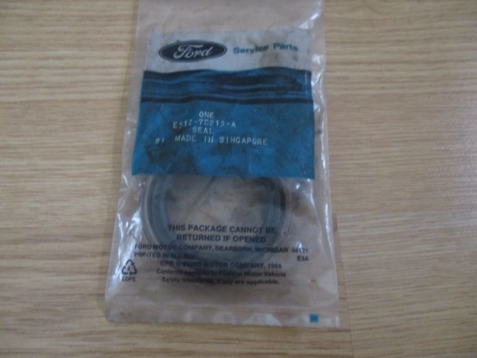 FORD SERIE F BRONCO 1985-2011 CAJA DE TRANSFERENCIA SELLO DE EJE DE ENTRADA E5TZ-7B213-A nuevo de lote Foto 1 de 1