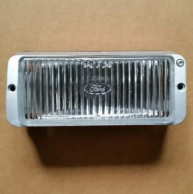 Concourse 条件,Merkur Scorpio NOS/全新带盒左前雾灯 — 第 1/4 张图片