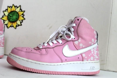 Nike Air Force 1 Top Alto Para Mujer Rosa Perfecto Floral, 334030-611 Talla US 8. Foto 1 de 4