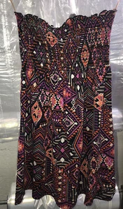 Pink Rose Girl Short Sleeve Dress Size Medium - Tube - Multicolor . - Picture 1 of 3
