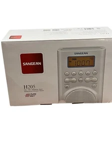 Radio impermeable Sangean H205 AM/FM alerta meteorológica blanca nueva en caja - Imagen 1 de 7