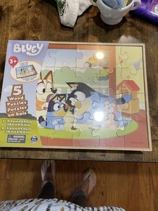 Bluey Puzzles New In Box - Picture 1 of 2