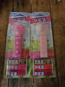 Valentine's Day Pez Dispensers Lot Of 2 no feet - Picture 1 of 1