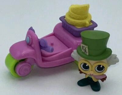 Disney Doorables Lets Go Vehicle Series 2 Mad Hatter Sombrerero Loco Figure NEW - Image 1 of 4