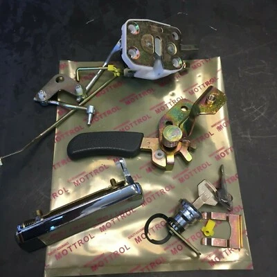 Cab Door Lock Cylinder With 2 Key for kobelco sk200-5 sk120-5 sk300-5 sk-320-5 F - Image 1 of 2