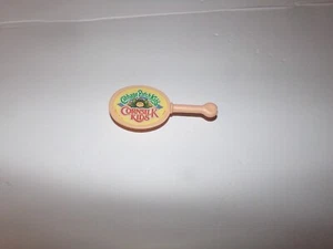 CABBAGE PATCH KIDS CORNSILK HAIR BRUSH FOR DOLL VERY HARD TO FIND. 016 - Picture 1 of 2