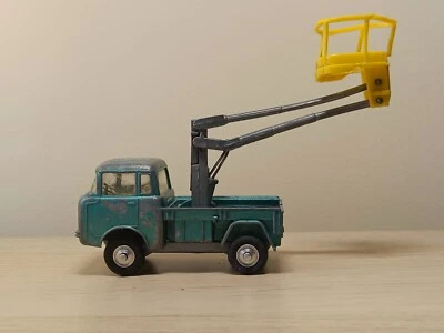 Corgi Toys 478 Jeep FC-150 with Hydraulic Tower - Image 1 of 4
