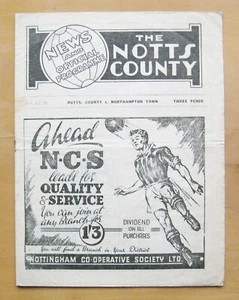NOTTS COUNTY v NORTHAMPTON TOWN 1948/1949 *VG Condition Football Programme* - Picture 1 of 3