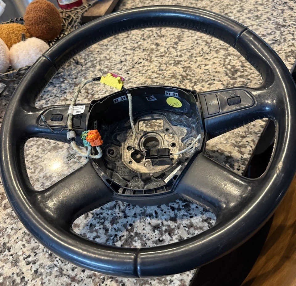 2005 2006 2007 2008 Audi A6 Leather Steering Wheel BLACK - Image 1 of 4