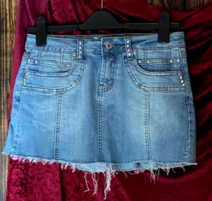 Red Chilli Skirt Women Small Denim Mini Pleated Embellished Crystals Size 8 - Picture 1 of 9