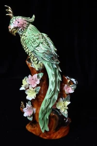 SELTENE PAPAGEIENFIGUR AUF EINEM ZWEIG MIT ERHABENEM GOLDVERGOLDETER BESATZ BLUMEN 8 ZOLL - Bild 1 von 14