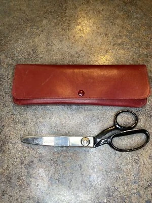 Vtg WISS 9" Pinking Shears Pats 1959190 1965443-1970408 Newark NJ Leather Case - Image 1 of 4