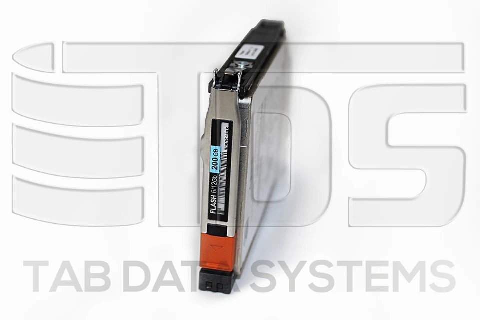 EMC 005051585 200GB 2.5" 12Gb SAS SSD D3-2S12FX-200 D3-D2S12FX-200 for Unity  - Image 1 of 1