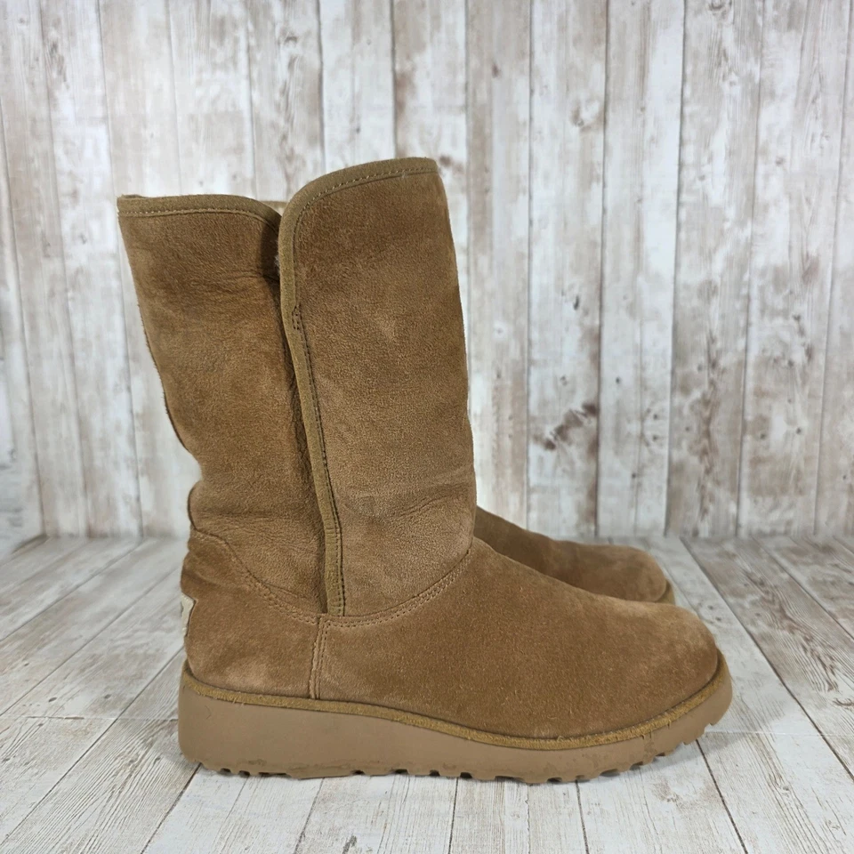 Botas UGG Australia Bailey Botón Doble Cara Castaño Piel de Oveja Forradas Para Mujer 8 Foto 1 de 4