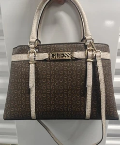Bolso múltiple Guess marrón con monograma Perrez - Imagen 1 de 6