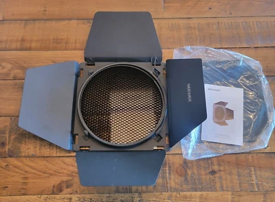 Neewer Metal Frame 4 Leaf Barn Doors  Honeycomb Grid New- - Image 1 of 4