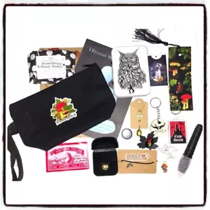 WITCHY GOODIES Jewelry Shower Steamer Key rings Pins BRAND NEW - Picture 1 of 1