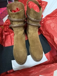 RENE CAOVILLA CLEO CHELSEA BOOTS BROWN SUEDE CRYSTALS SIZE 40 - Picture 1 of 7